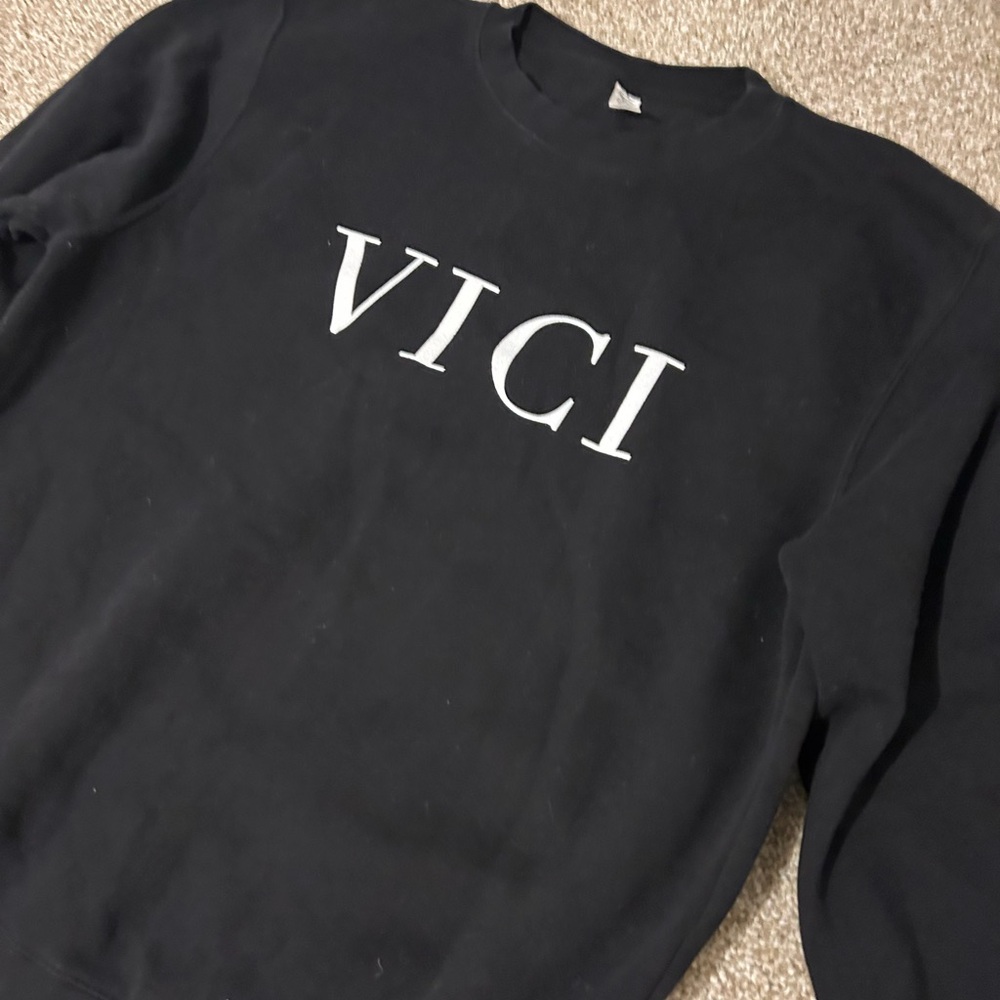 Black VICI logo Crewneck sweatshirt. - Picture 4 of 5
